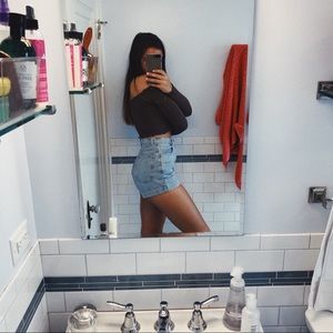 AMERICAN APPAREL JEAN SHORTS